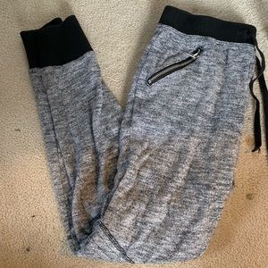 Hollister gray knit joggers